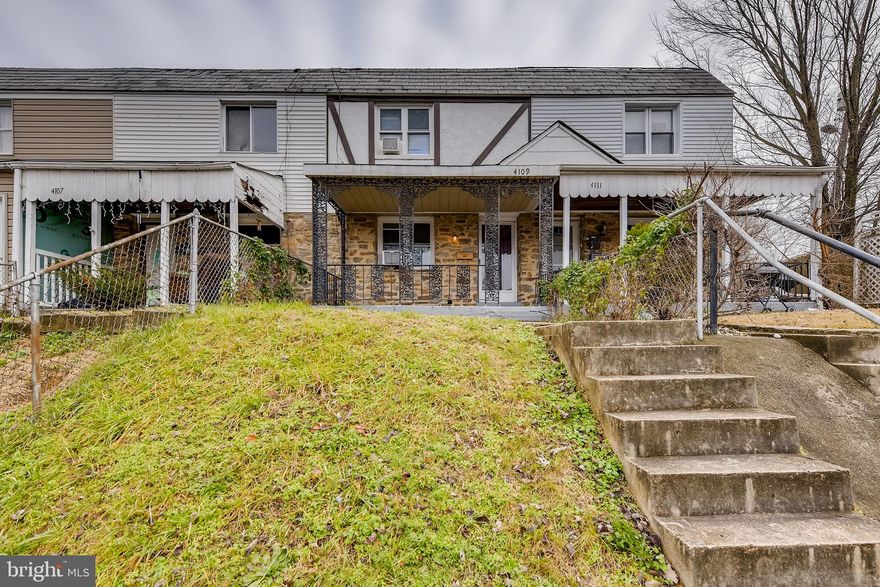 Coming home is a joy when living in this spacious townhome. Gleaming hardwood floors, natural light and big rooms makes it a delight to live in. With a beautiful front porch for you to enjoy your morning and a big back yard where you can park your car or enjoy parties, have your own gardening and so much more. The home is located minutes from stores, restaurants and I-95 which makes it easy to commute. Renovated and ready for you! Pets are welcome here.