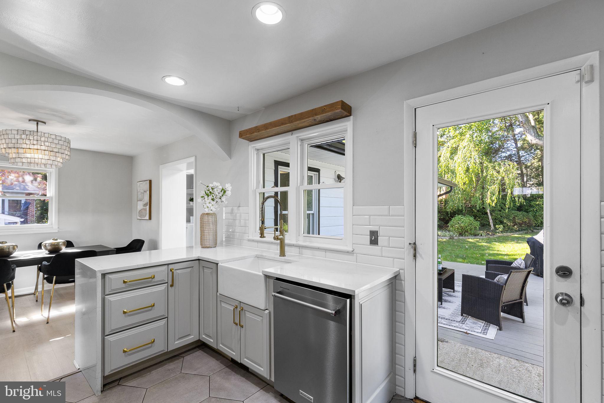 WEST LEWINSVILLE HEIGHTS - Residential