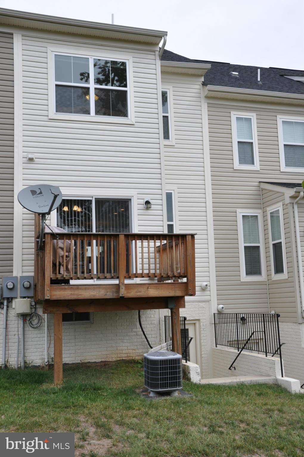 RIVER OAKS-BROOKFIELD CO - Residential