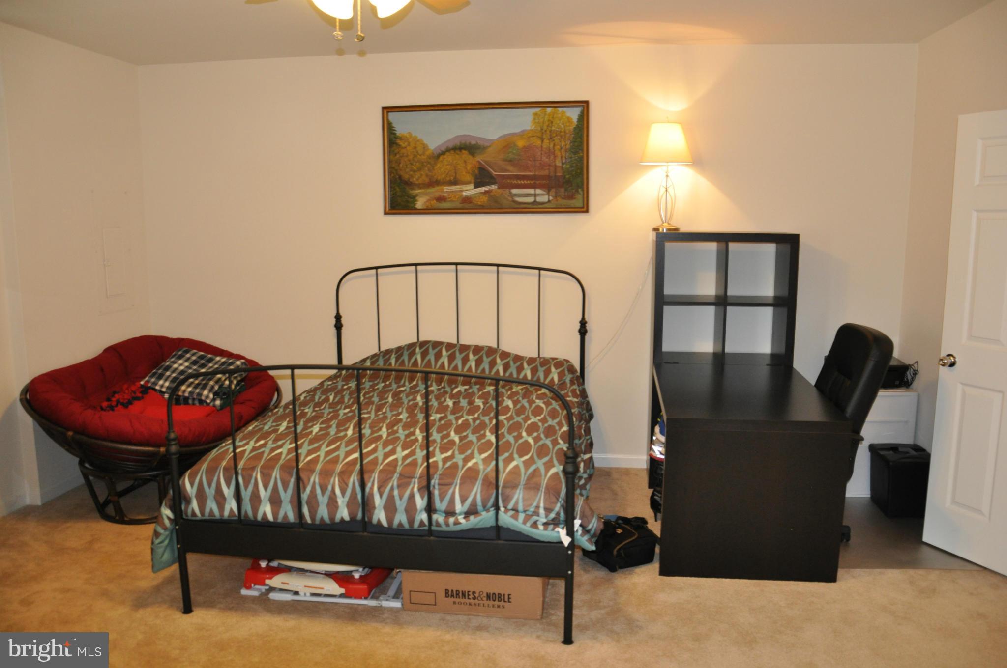 RIVER OAKS-BROOKFIELD CO - Residential