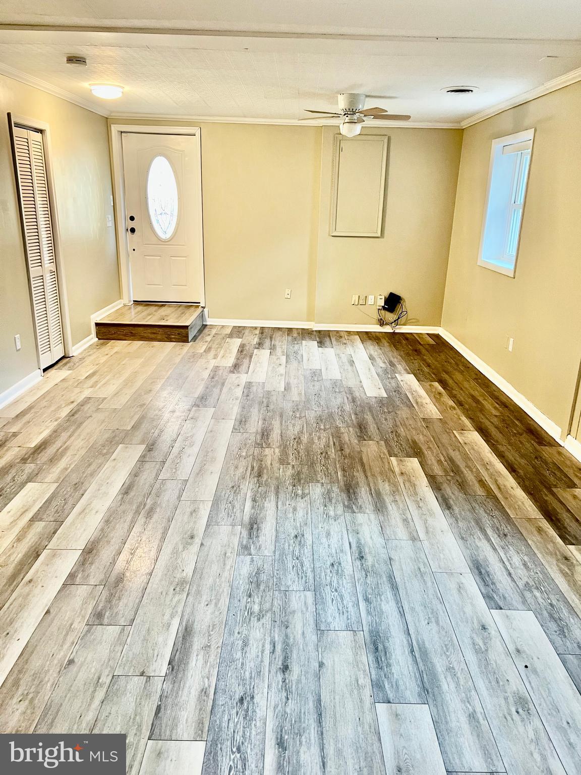 AVALON SHORES - Residential Lease