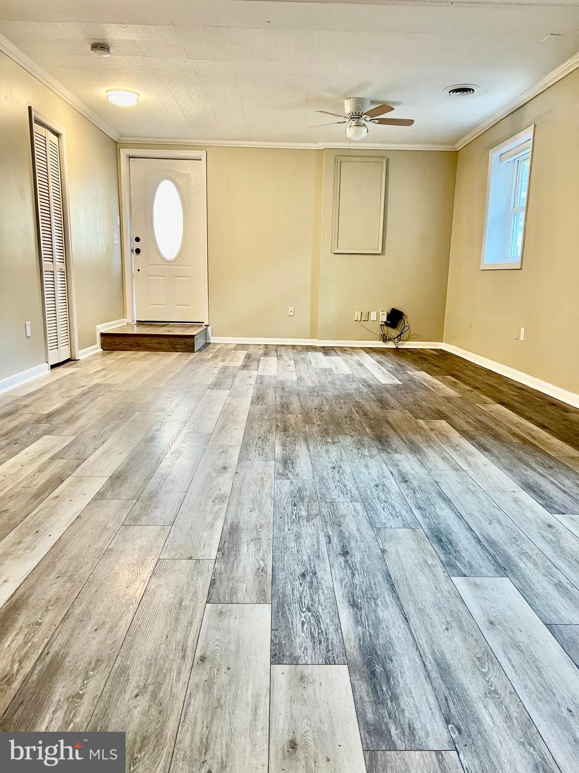 AVALON SHORES - Residential Lease