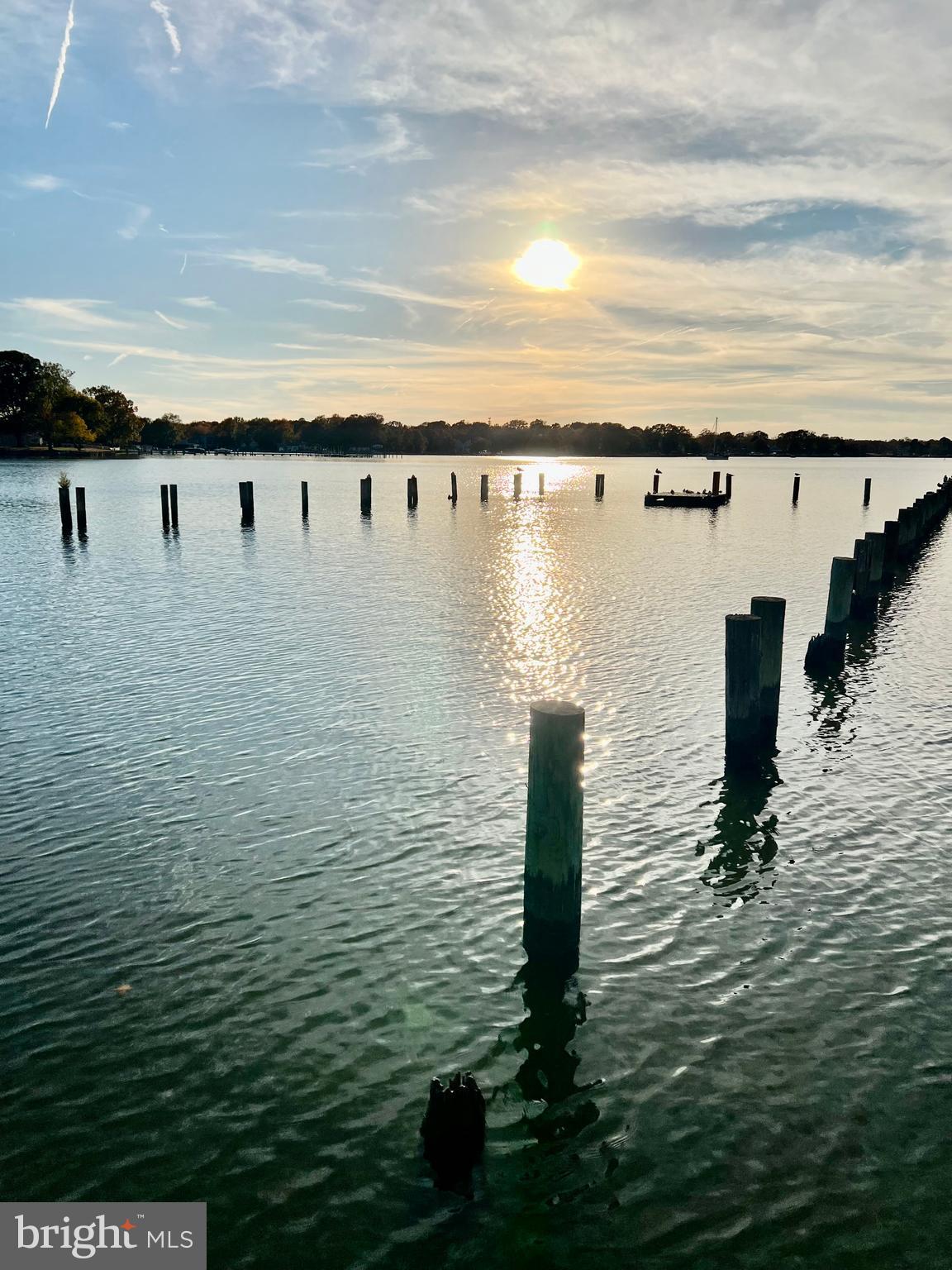 AVALON SHORES - Residential Lease