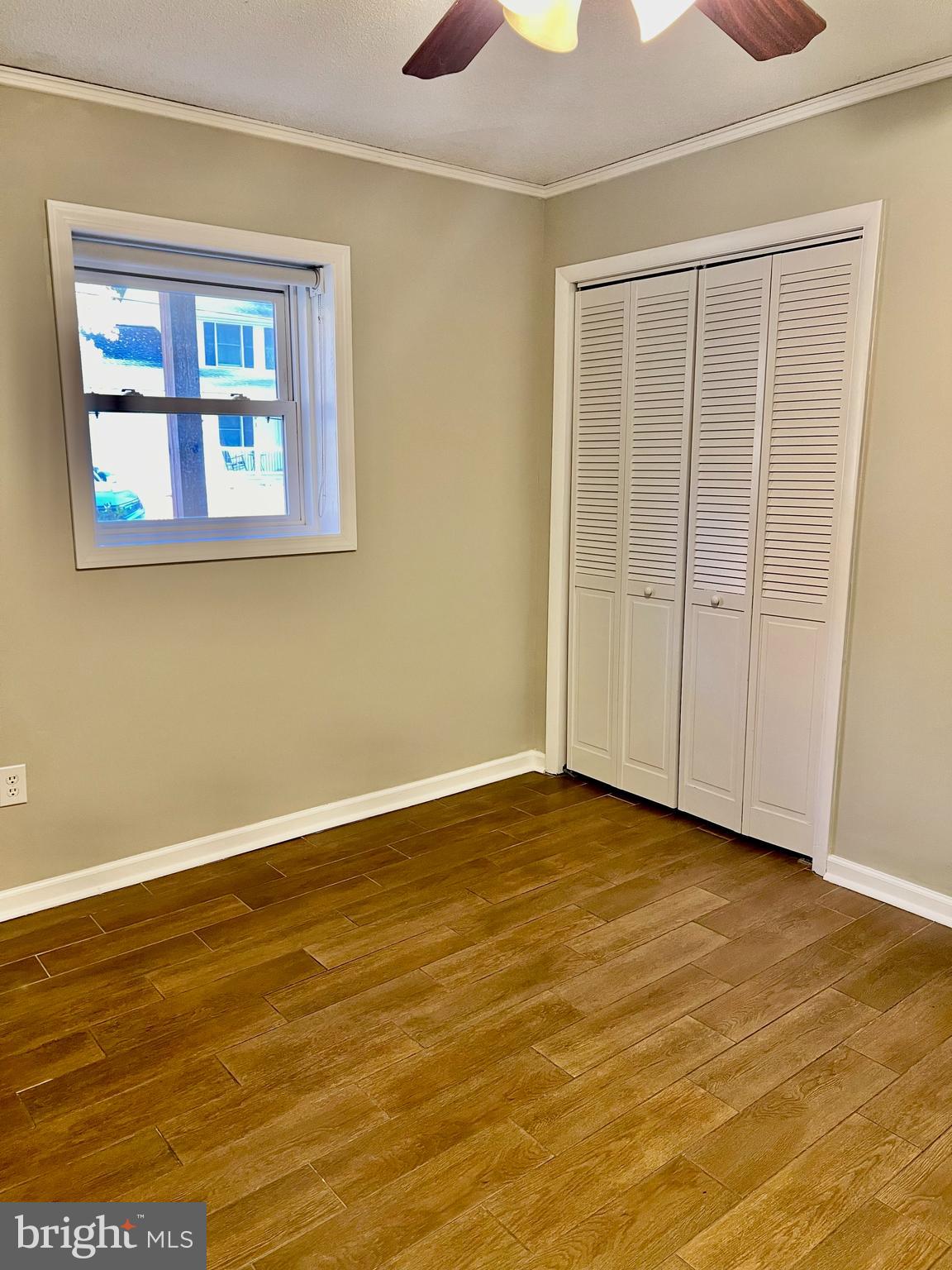 AVALON SHORES - Residential Lease