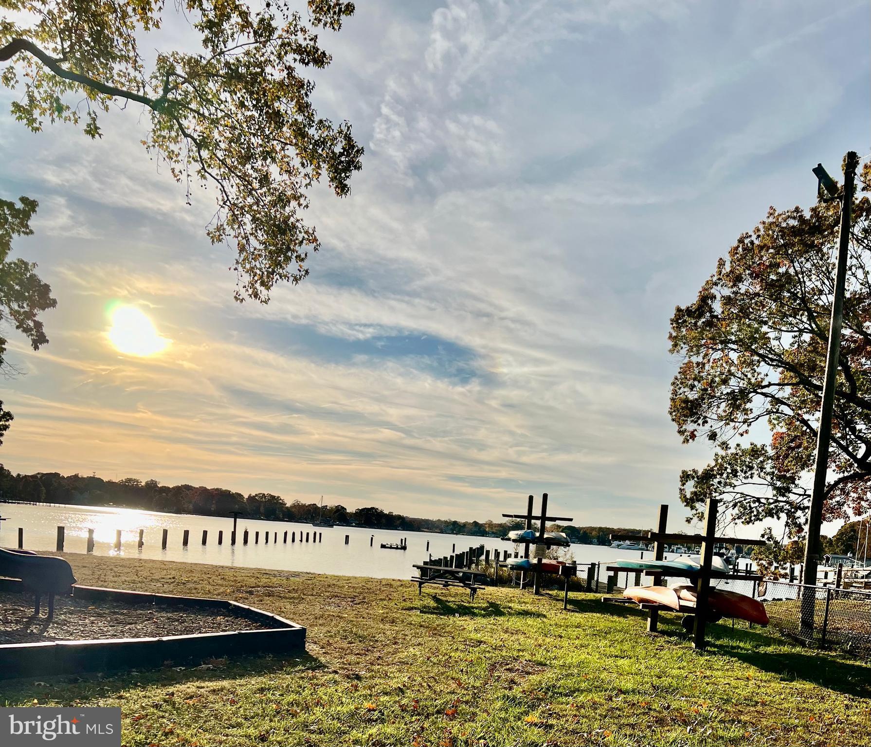 AVALON SHORES - Residential Lease