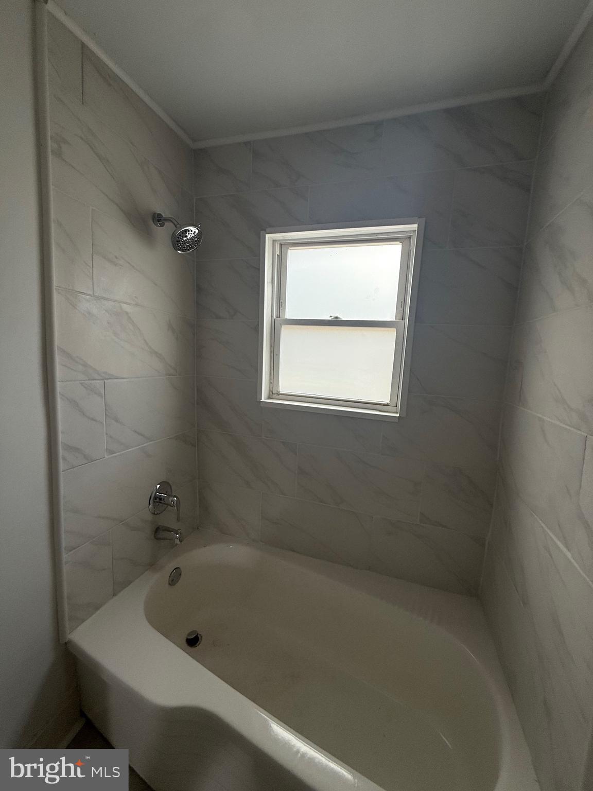 BOWLING GREEN - Residential