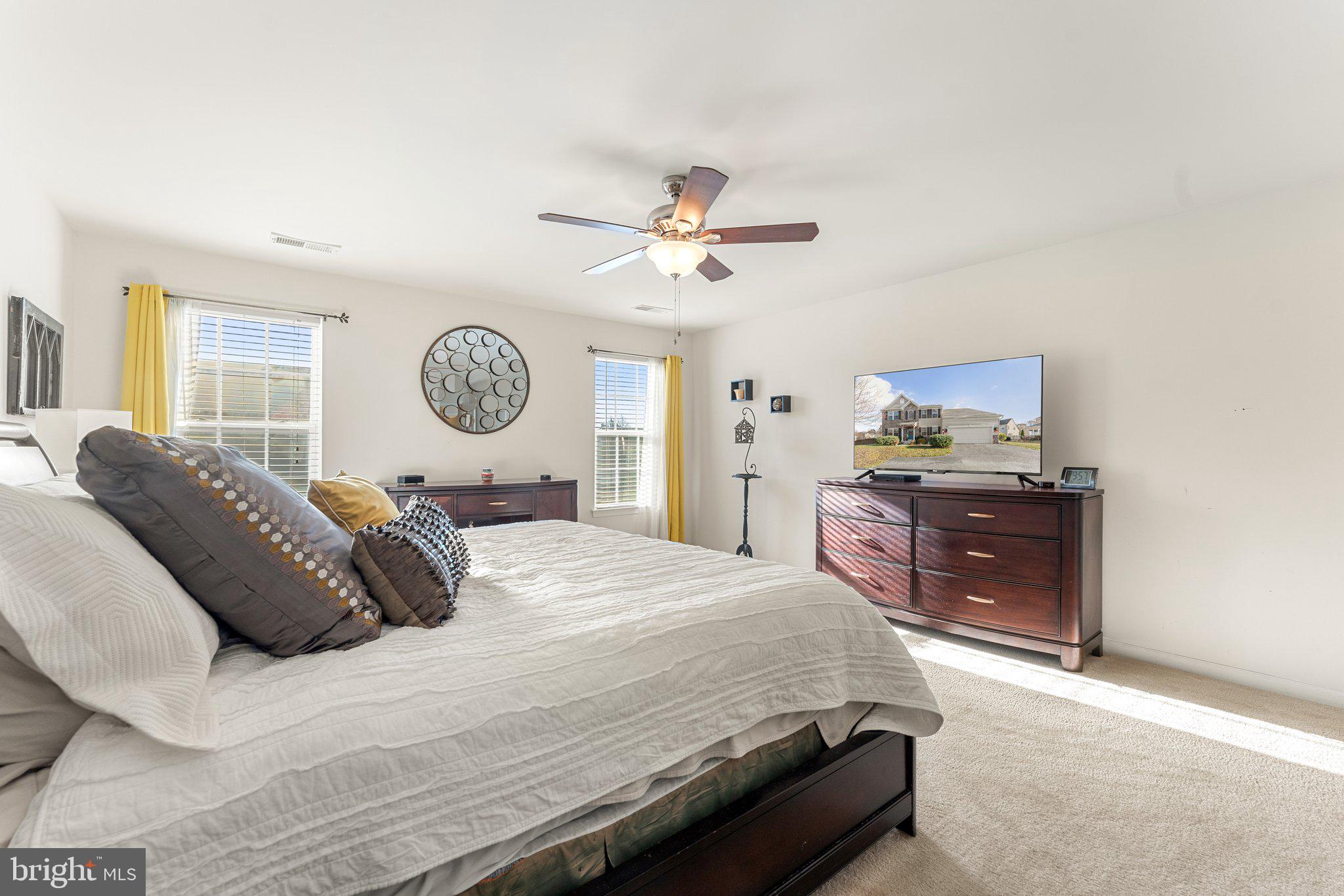 WEST HAMPTON VILLAGE - Residential