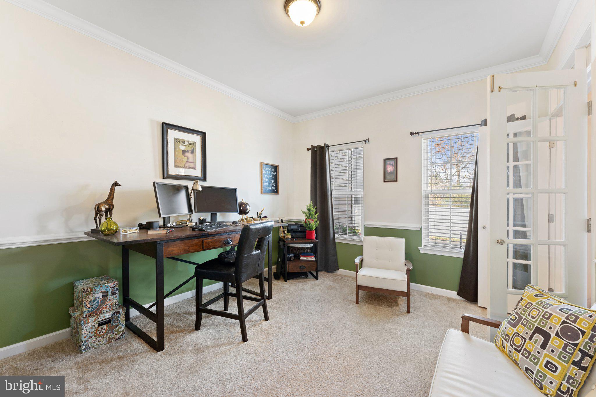 WEST HAMPTON VILLAGE - Residential