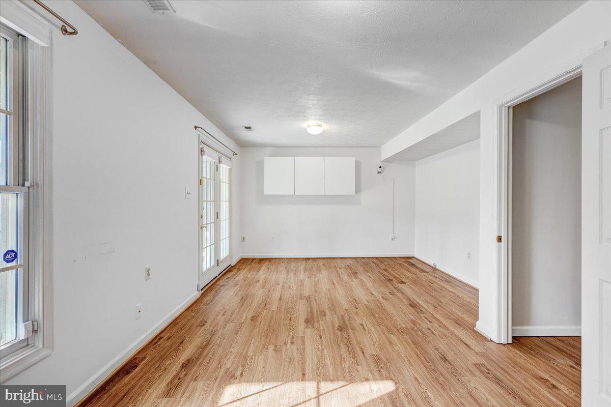 VILLAGE OF DORSEY SEARCH - Residential