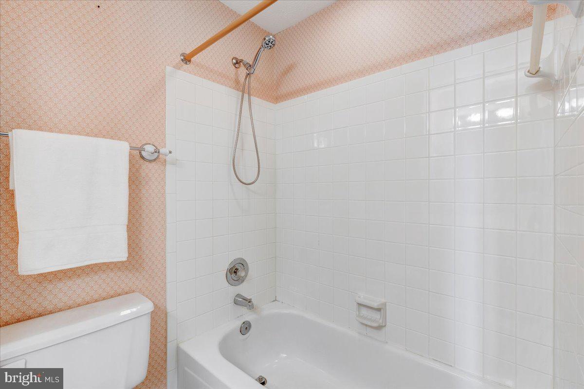 VILLAGE OF DORSEY SEARCH - Residential