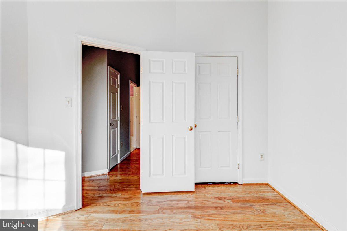 VILLAGE OF DORSEY SEARCH - Residential