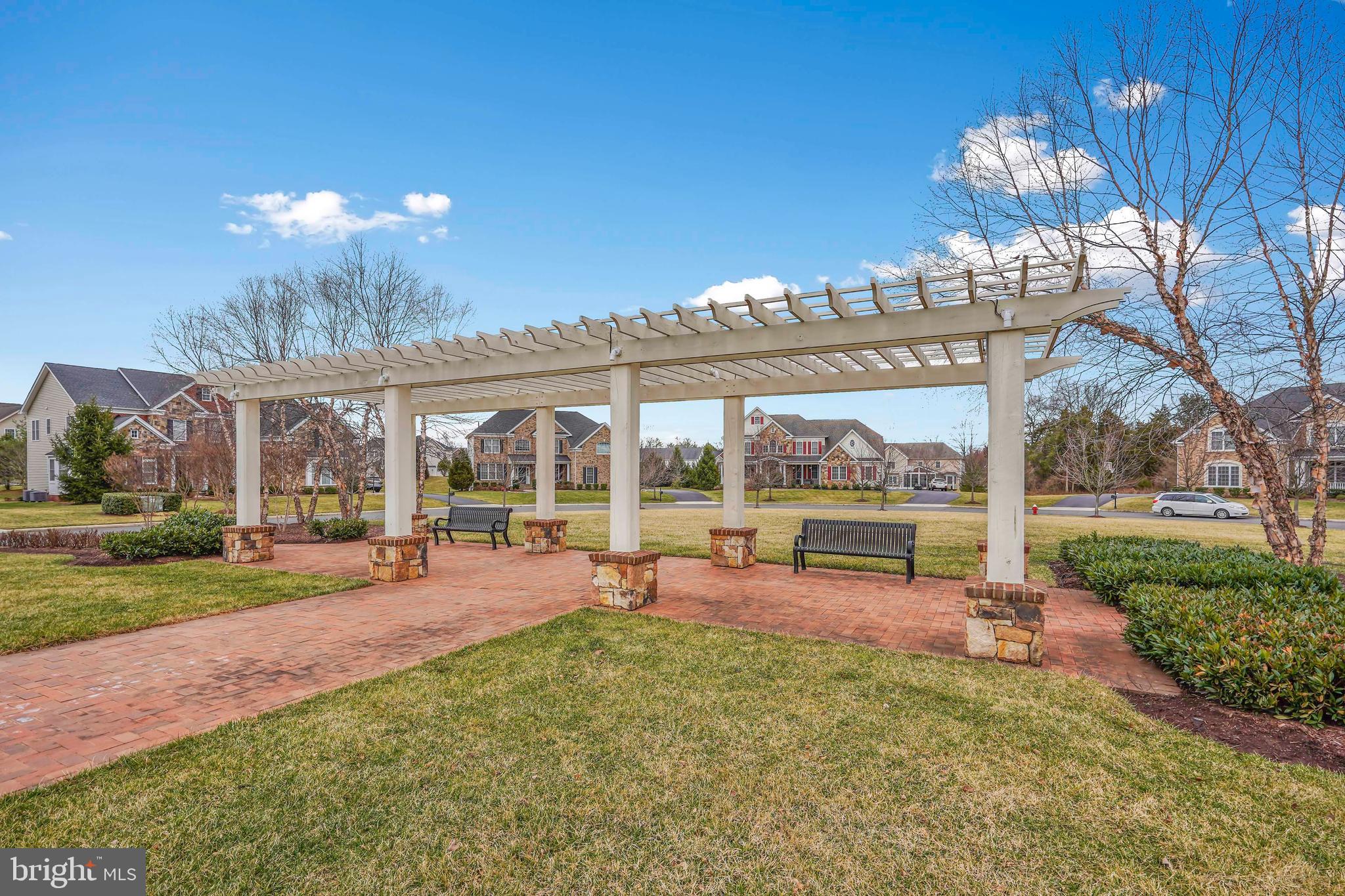 LENAH MILL - Residential