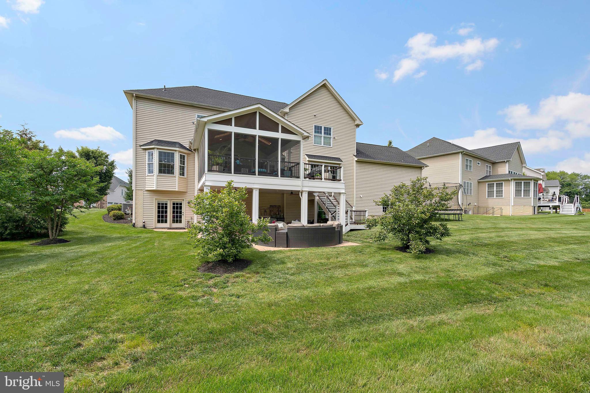 LENAH MILL - Residential