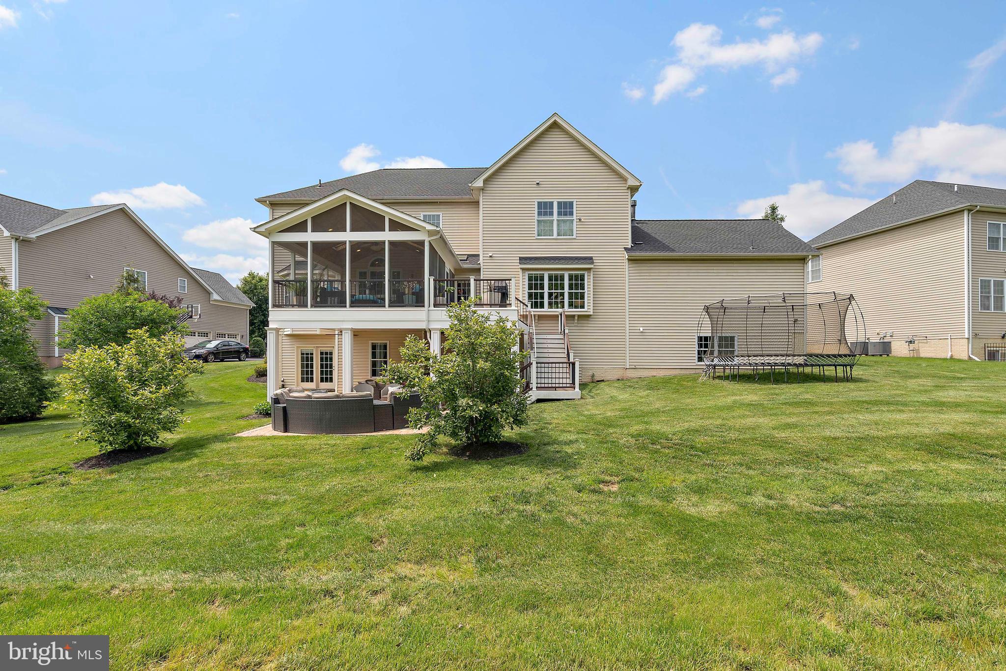 LENAH MILL - Residential