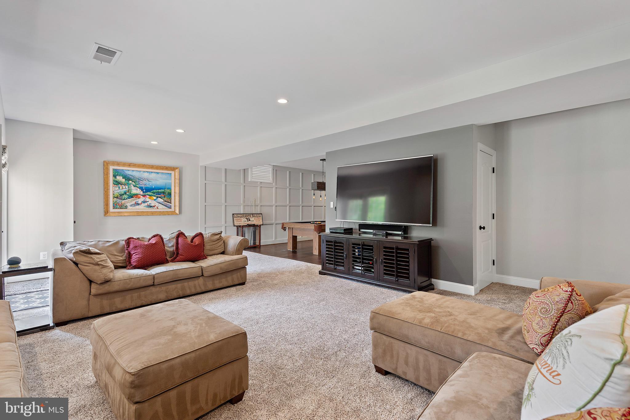 LENAH MILL - Residential