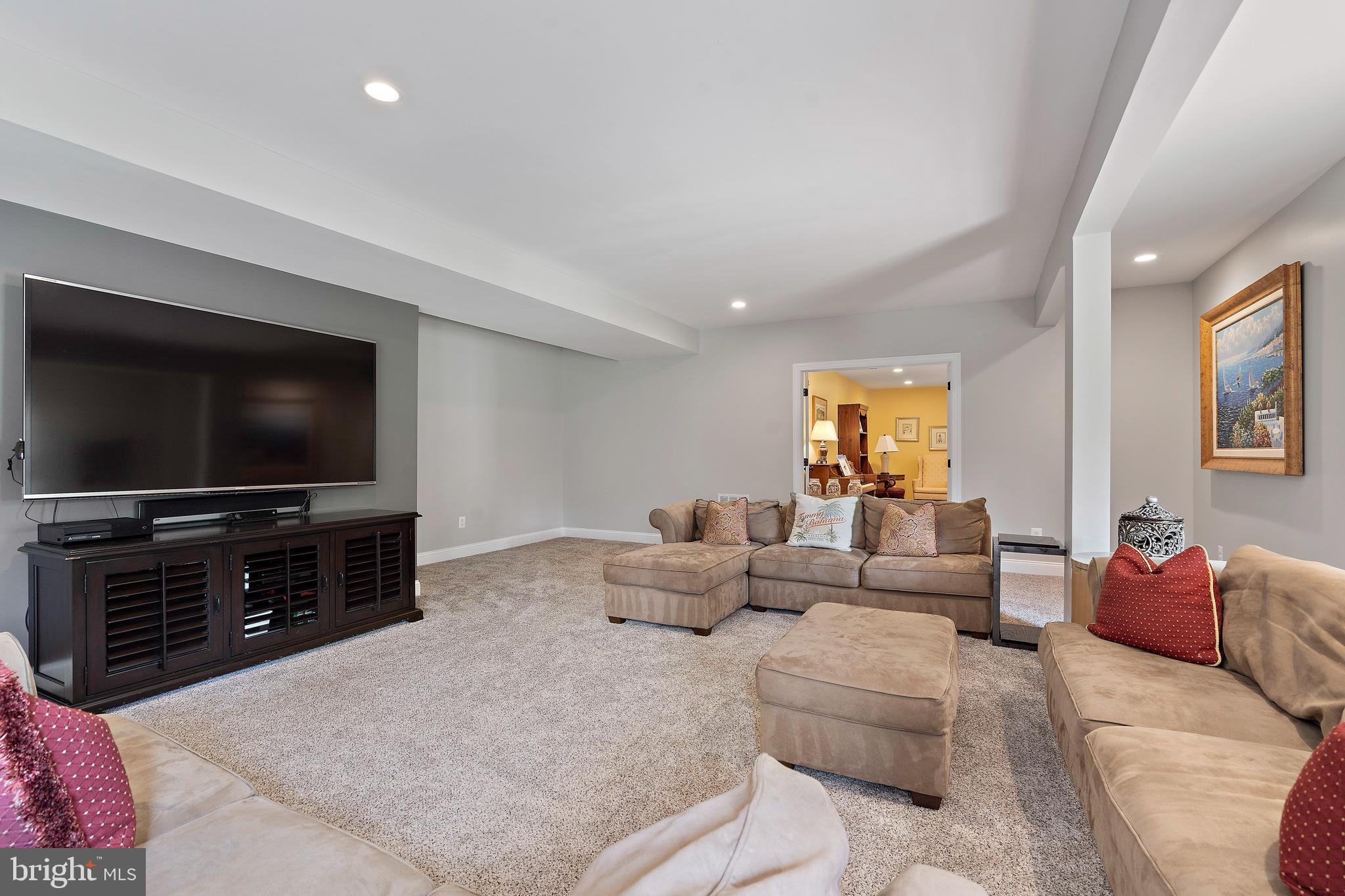 LENAH MILL - Residential