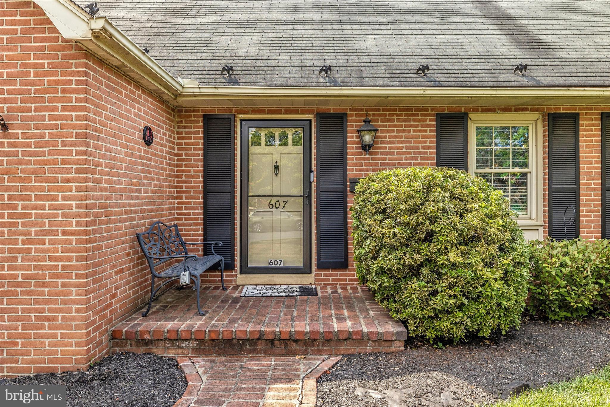 BRUNSWICK - Residential