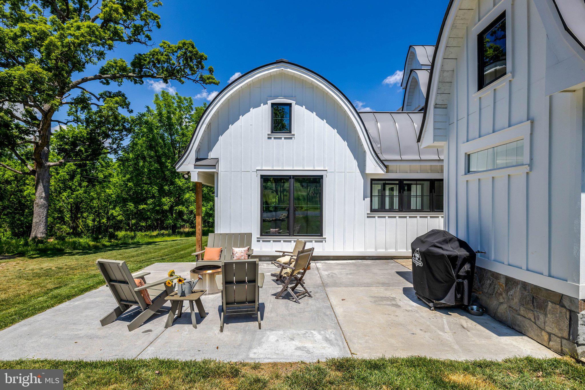 STONELEIGH - Residential