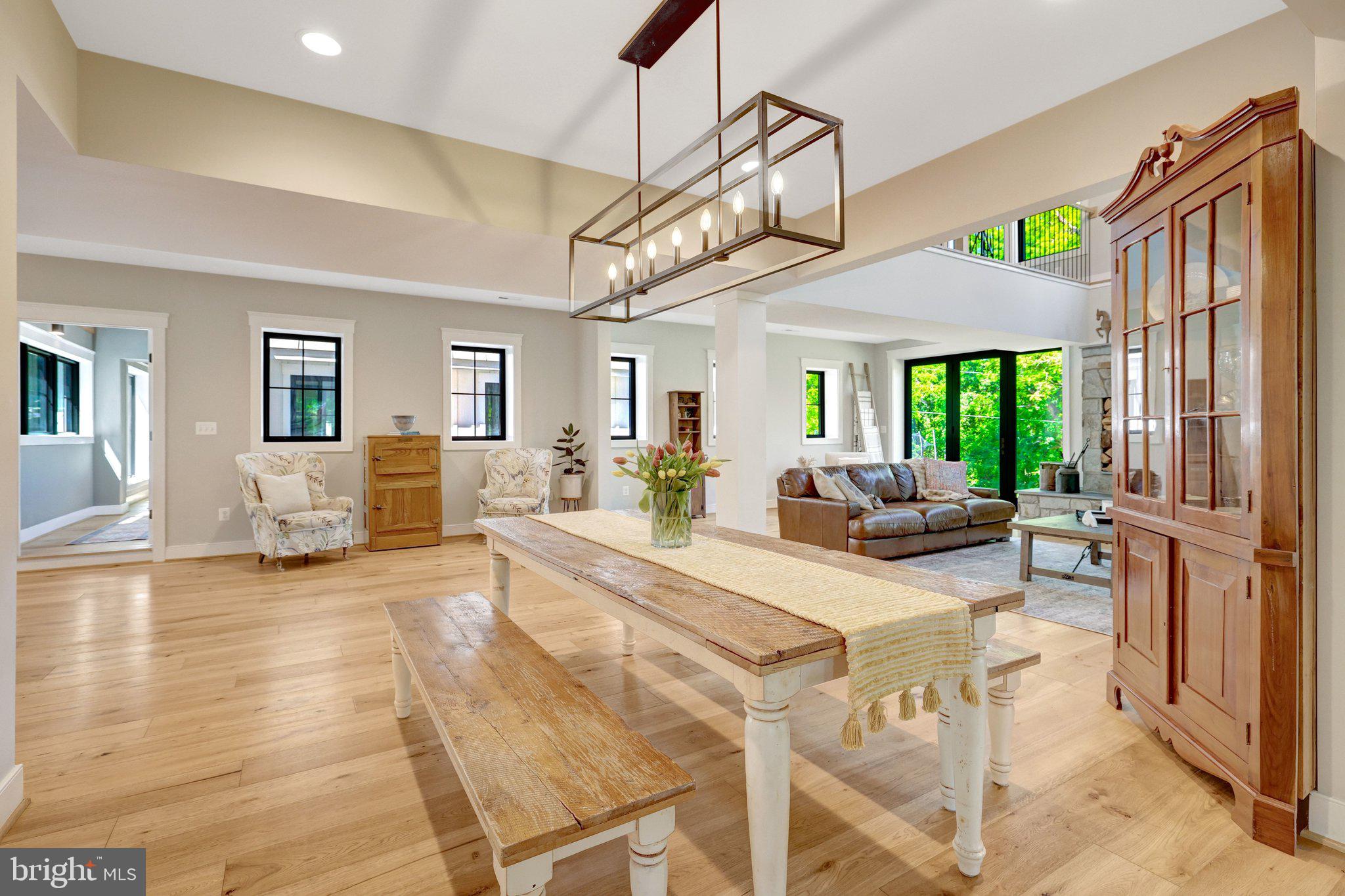 STONELEIGH - Residential