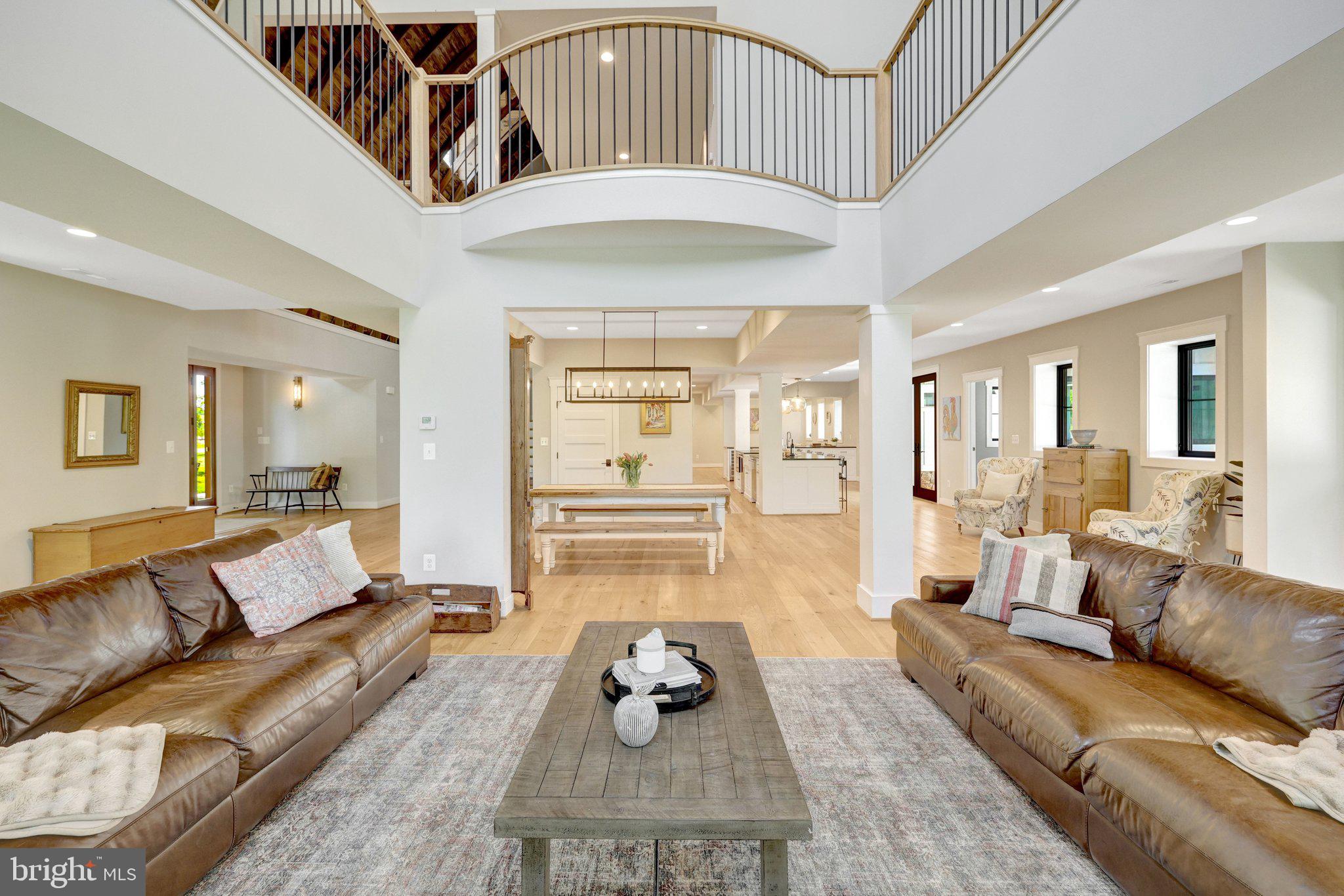 STONELEIGH - Residential