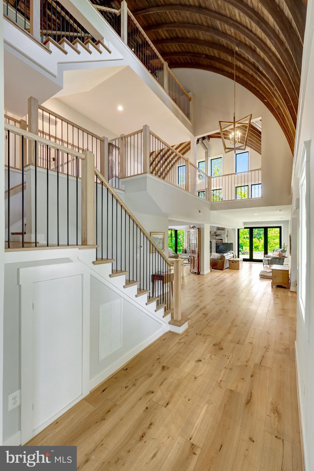 STONELEIGH - Residential