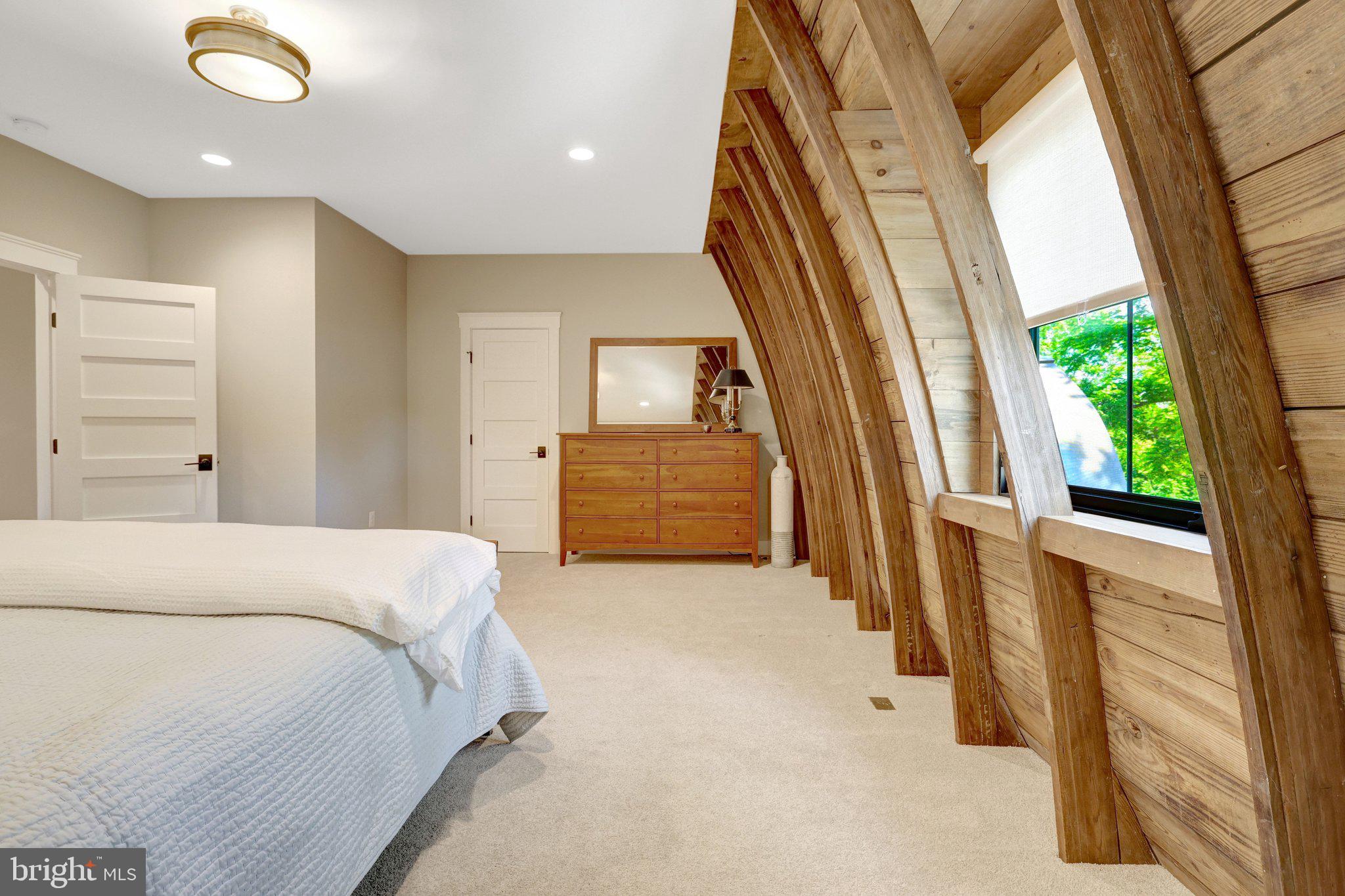 STONELEIGH - Residential