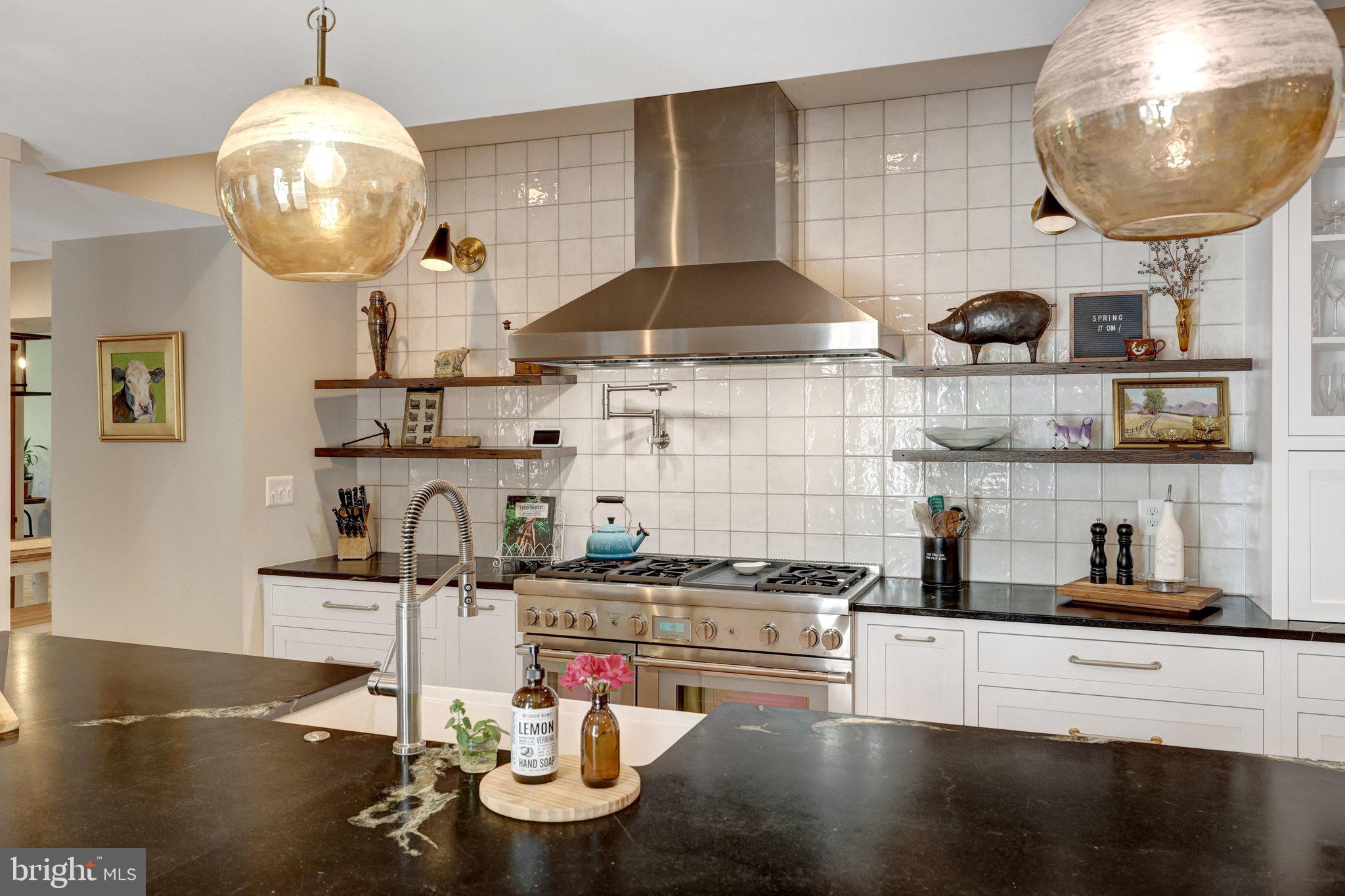 STONELEIGH - Residential