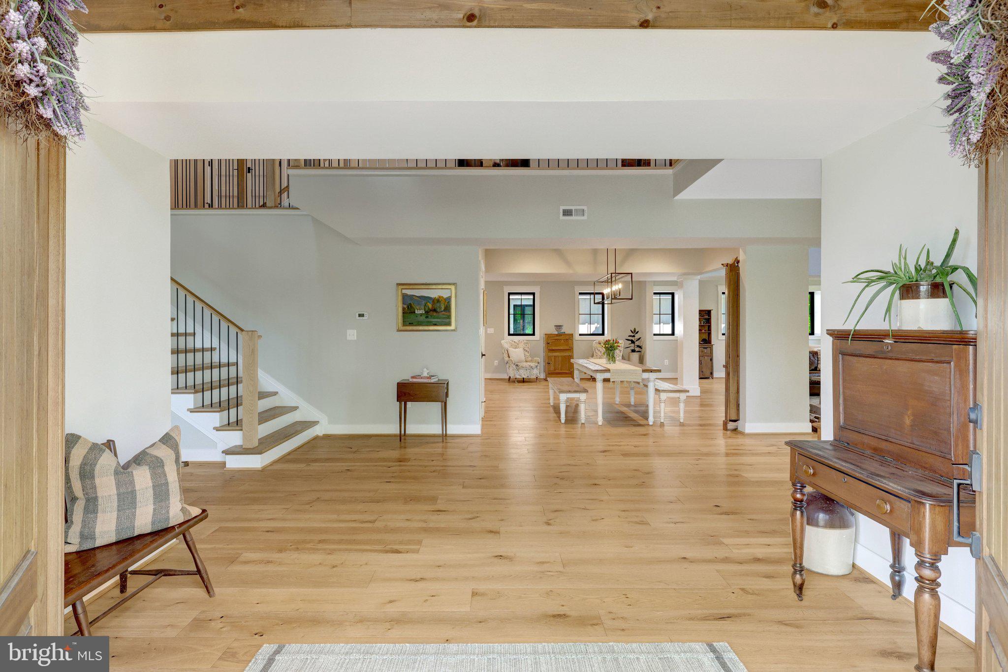 STONELEIGH - Residential