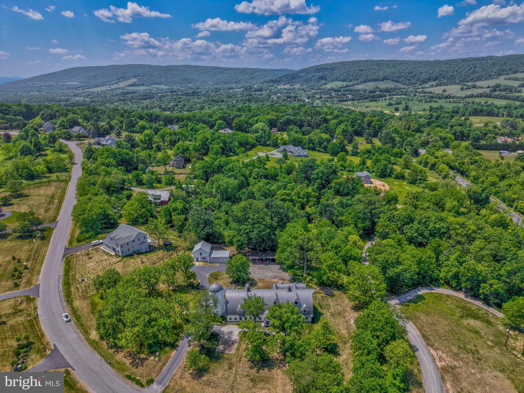STONELEIGH - Residential