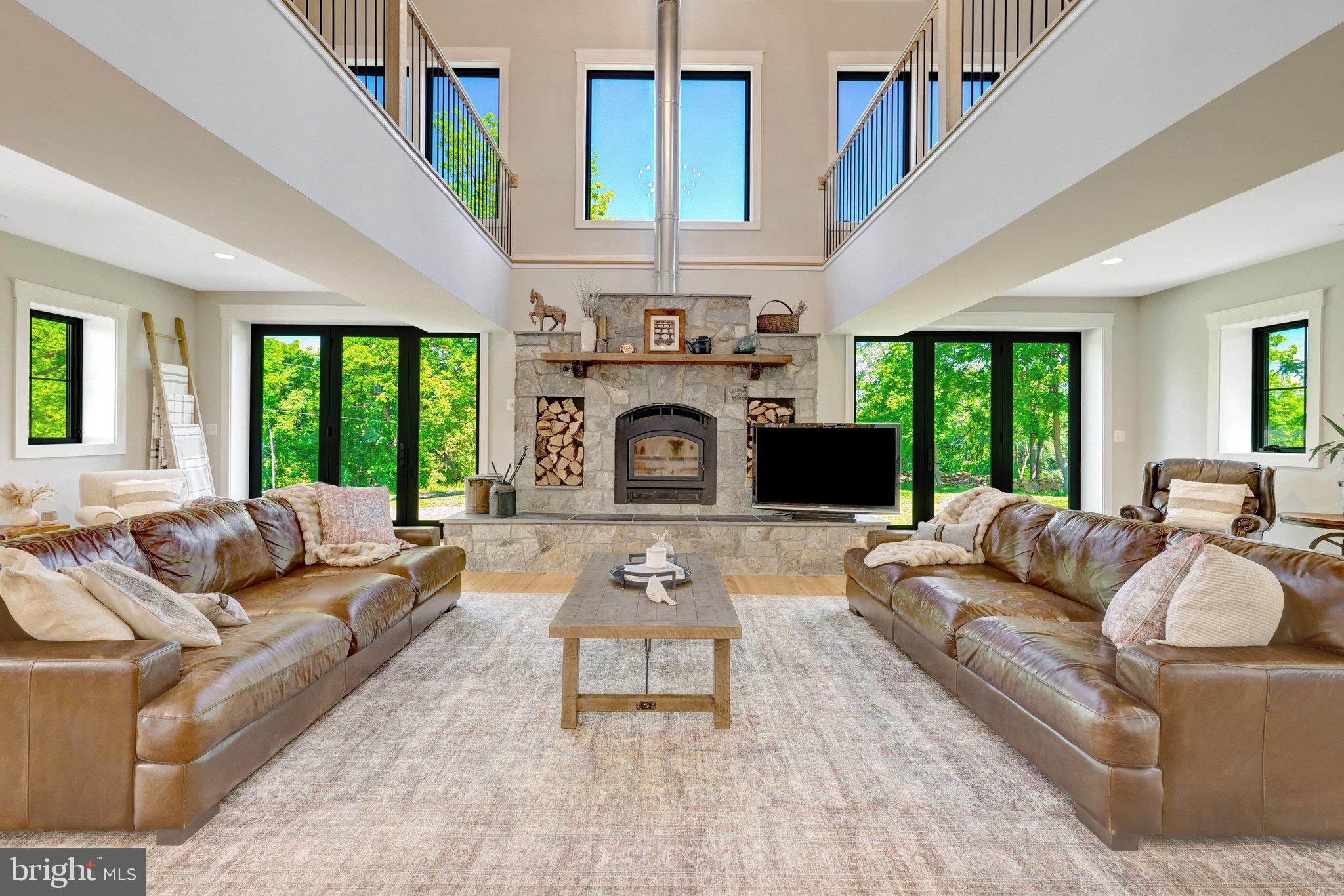 STONELEIGH - Residential