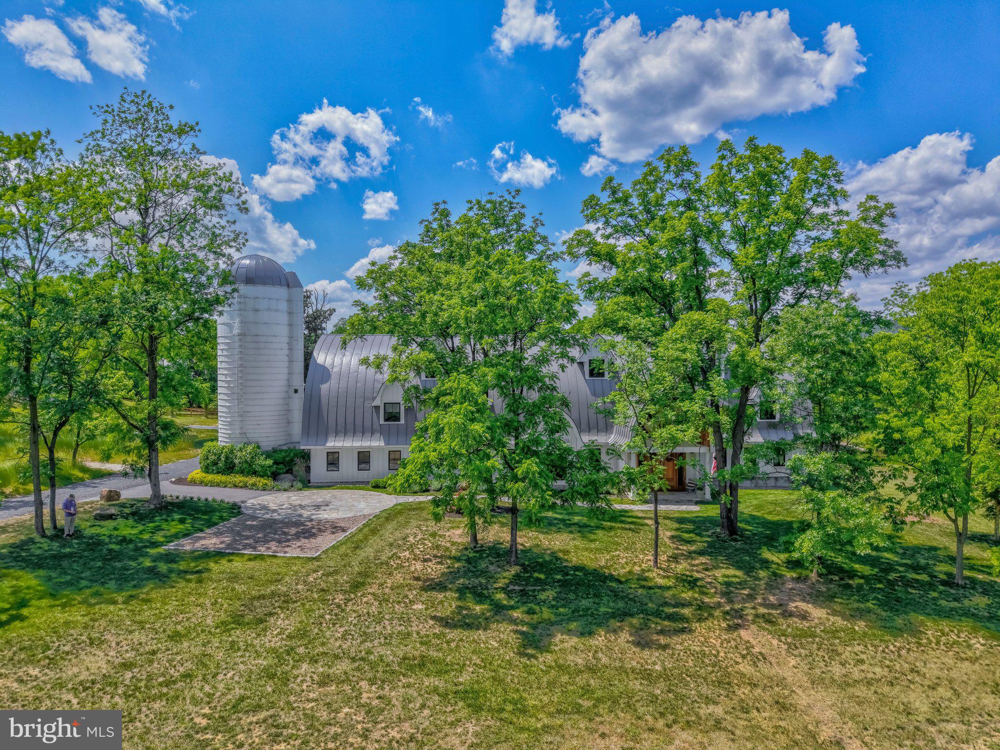 STONELEIGH - Residential