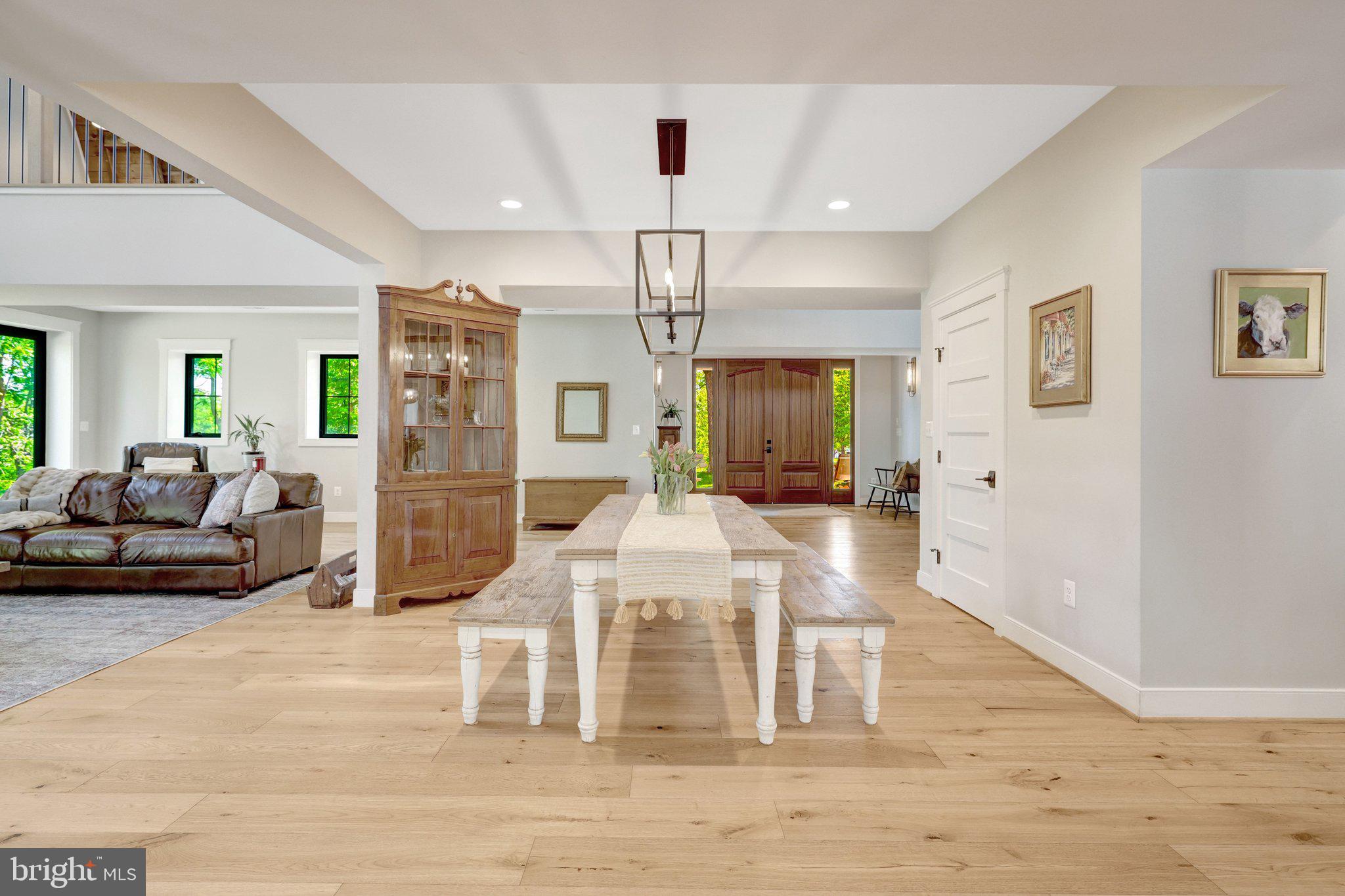 STONELEIGH - Residential