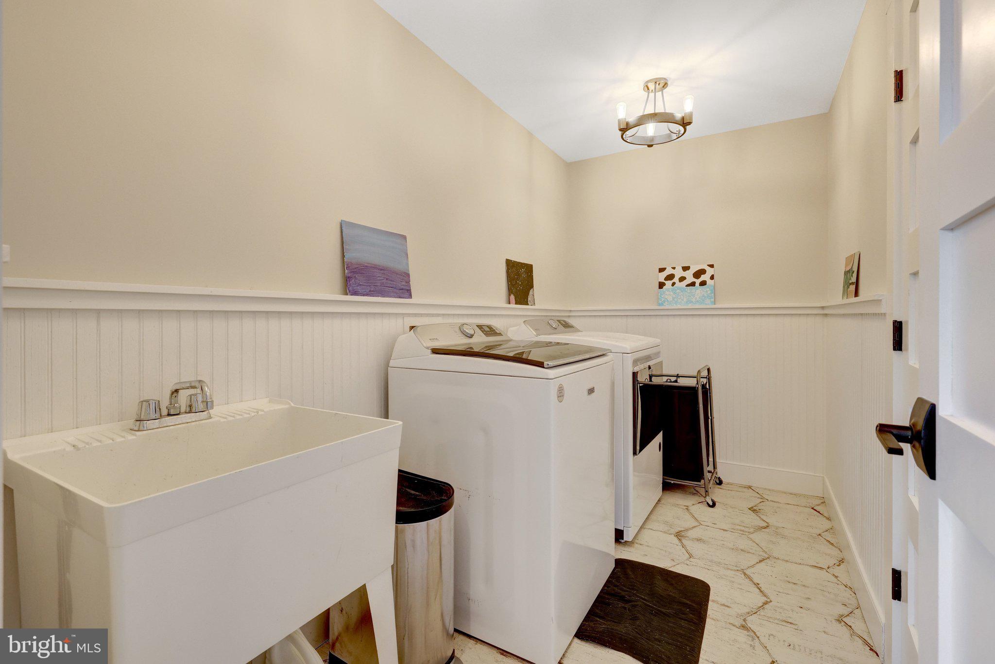 STONELEIGH - Residential