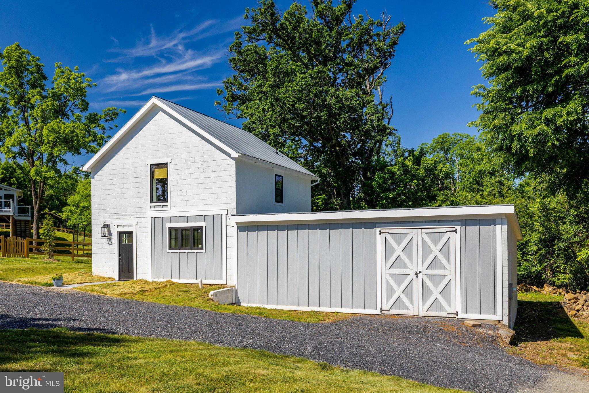 STONELEIGH - Residential