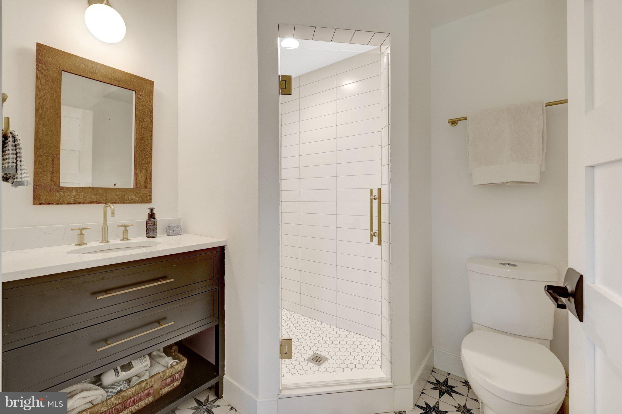 STONELEIGH - Residential