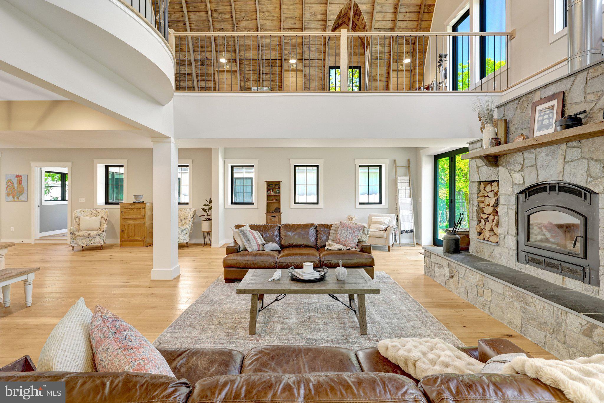 STONELEIGH - Residential