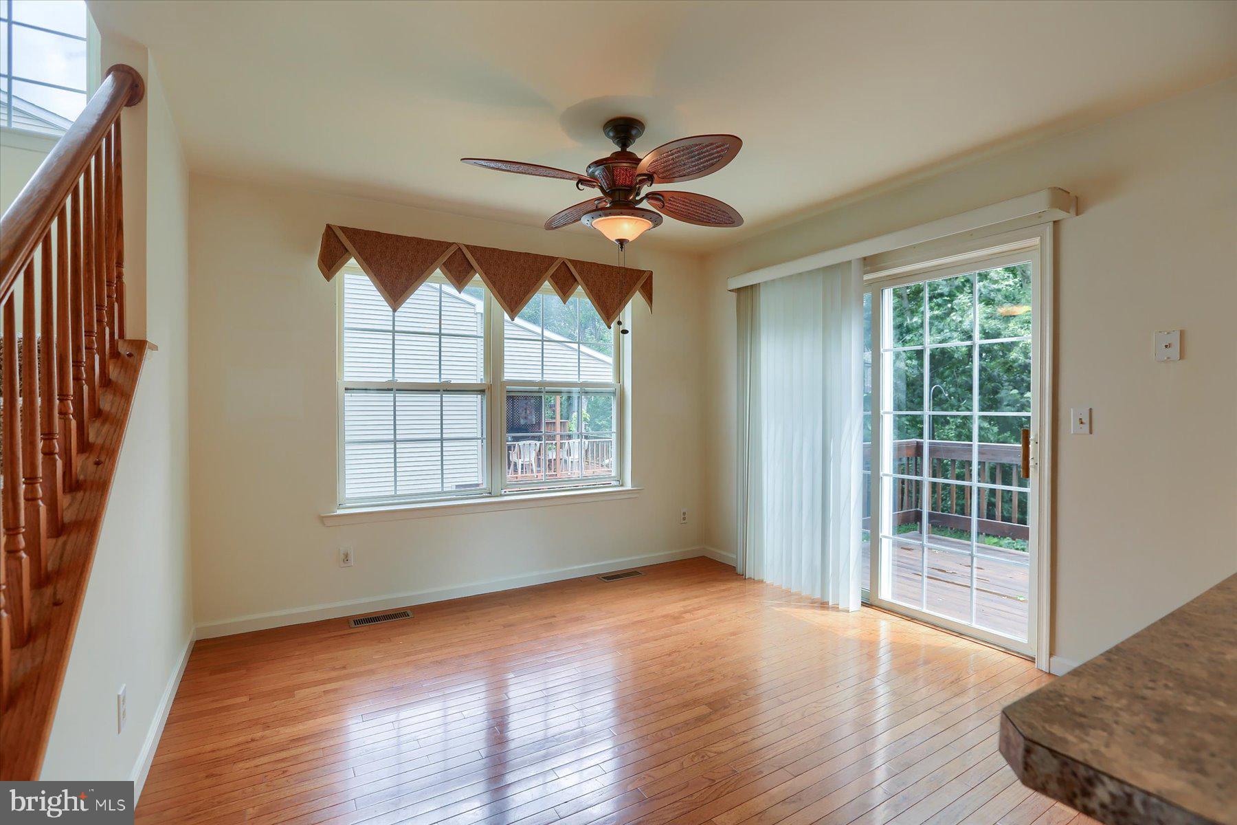 WOODSIDE COURT - Residential