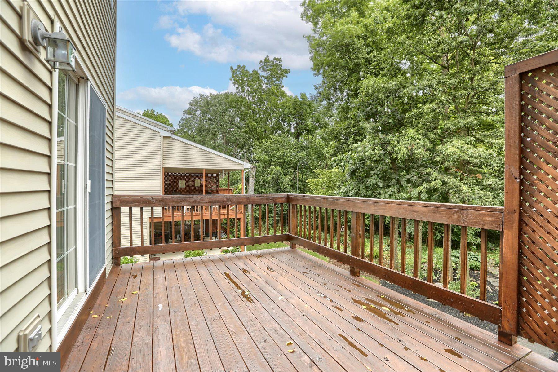 WOODSIDE COURT - Residential