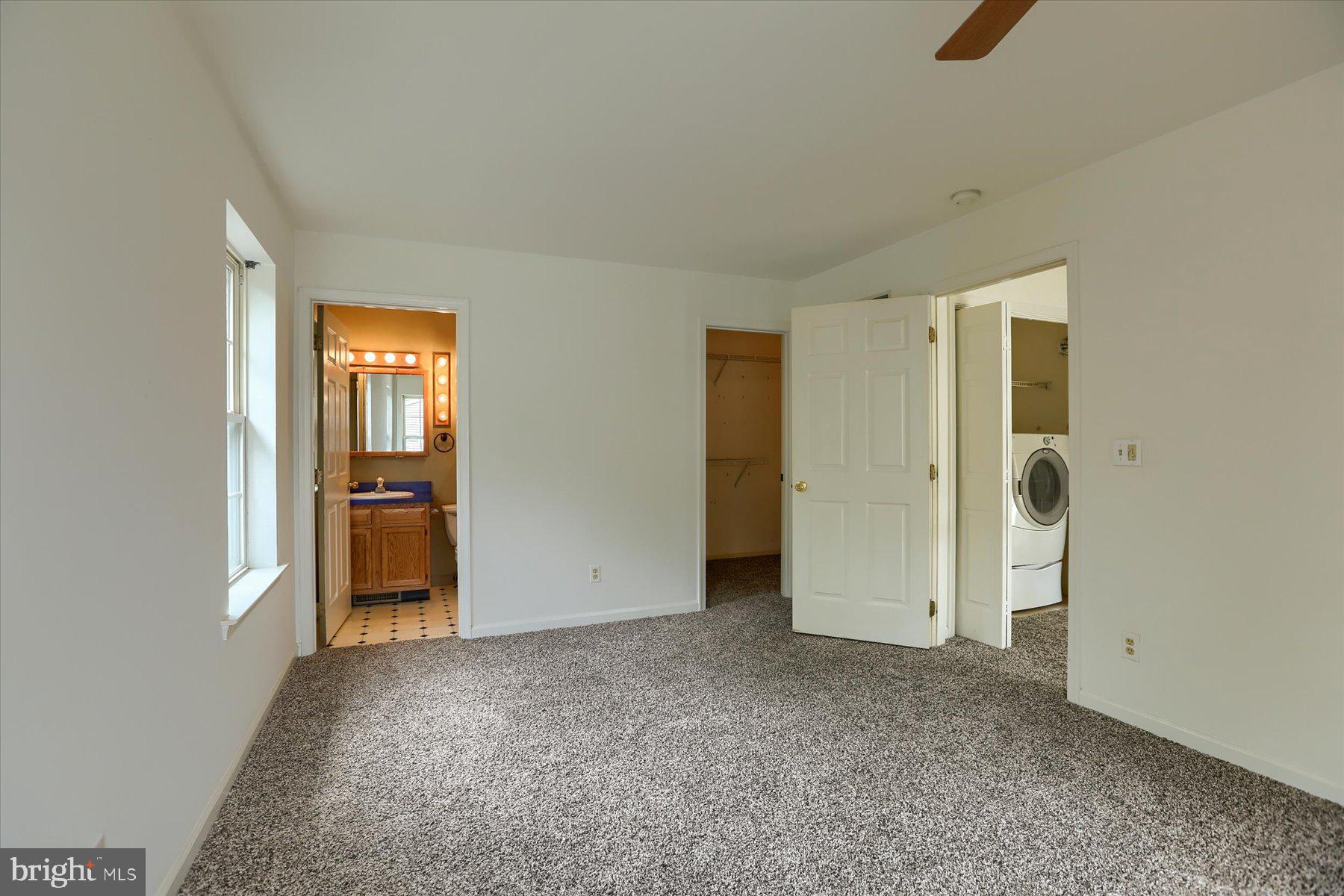 WOODSIDE COURT - Residential