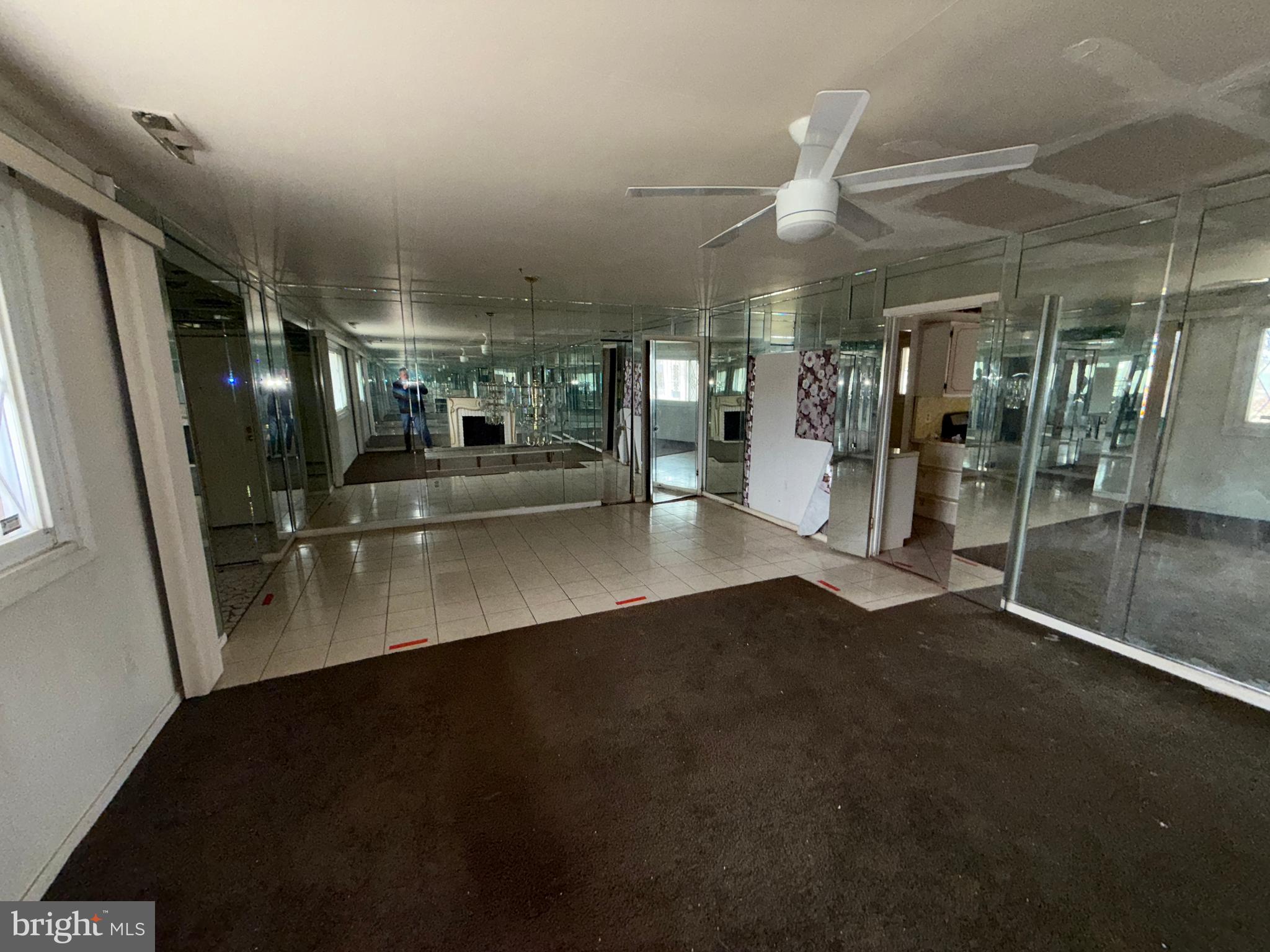 RANDALLSTOWN - Residential