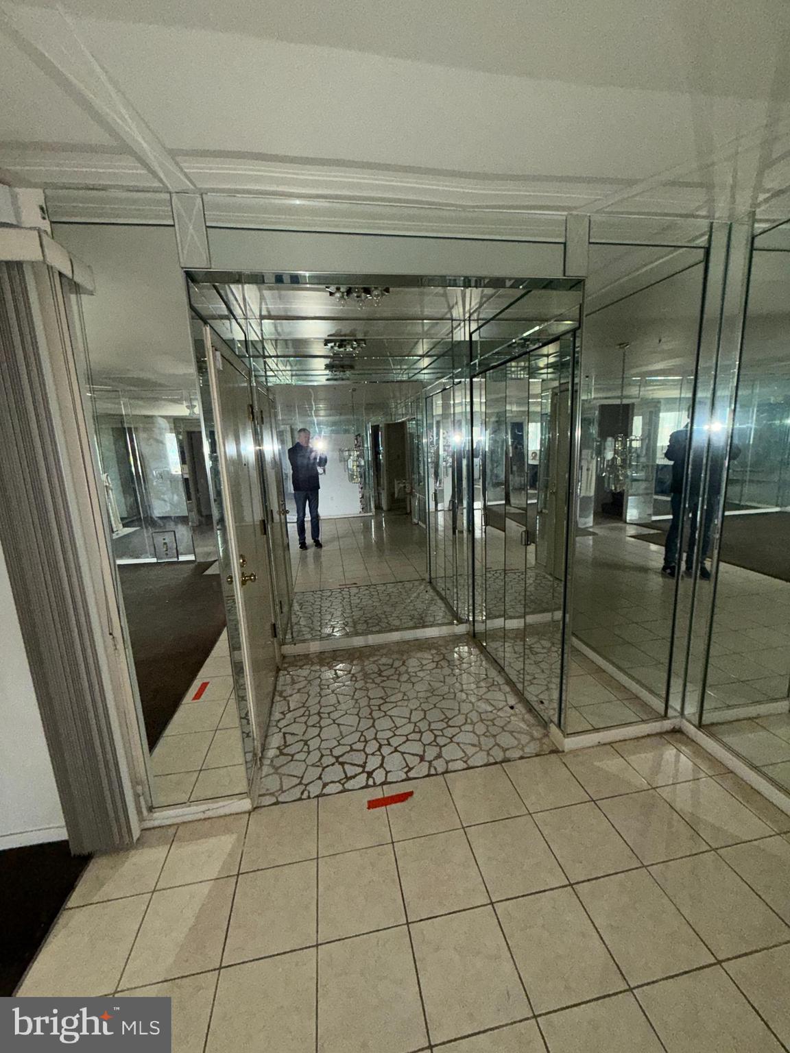 RANDALLSTOWN - Residential