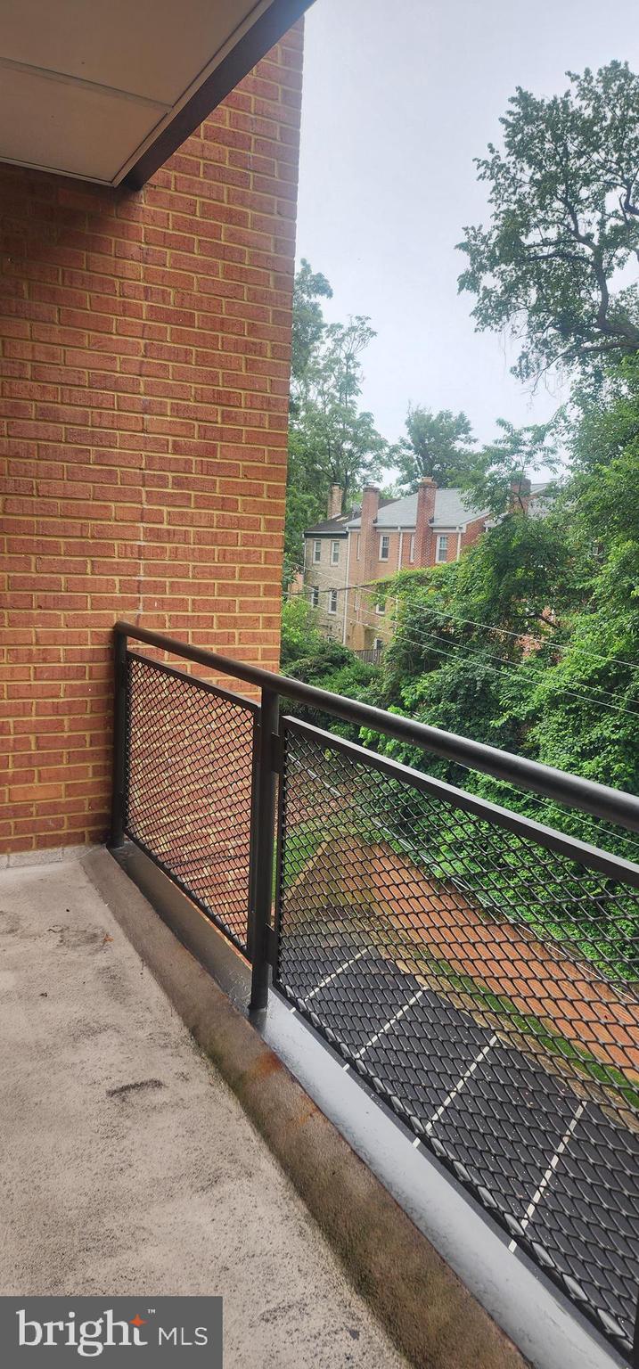 CARLYN PLACE - Residential