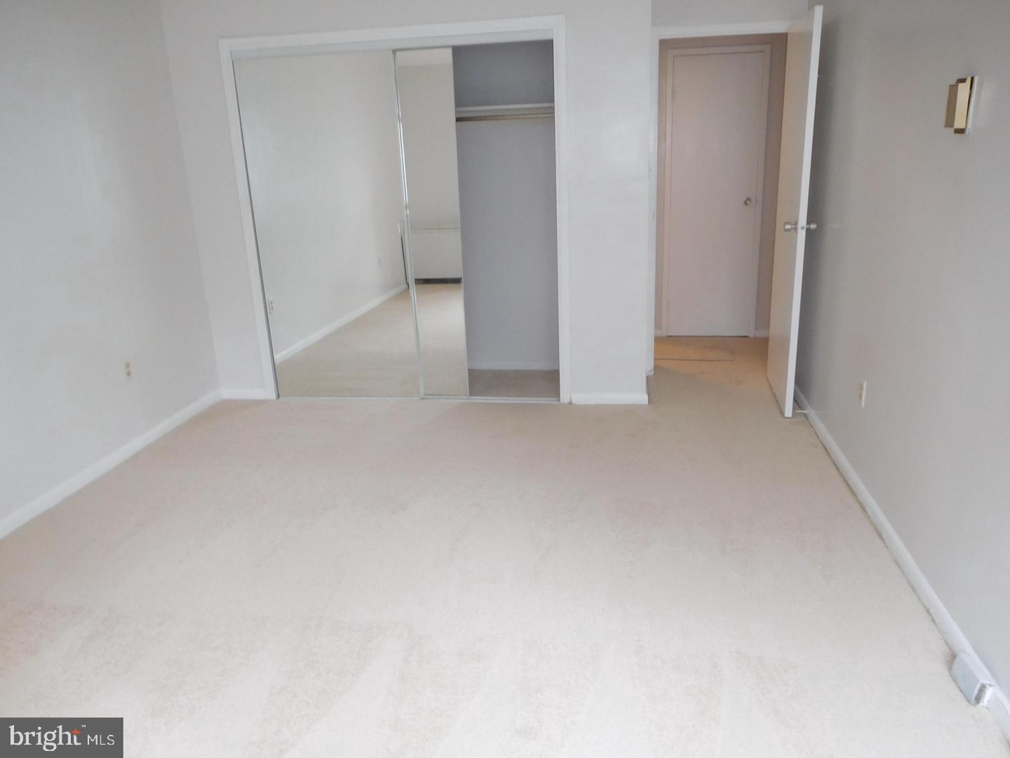 CARLYN PLACE - Residential