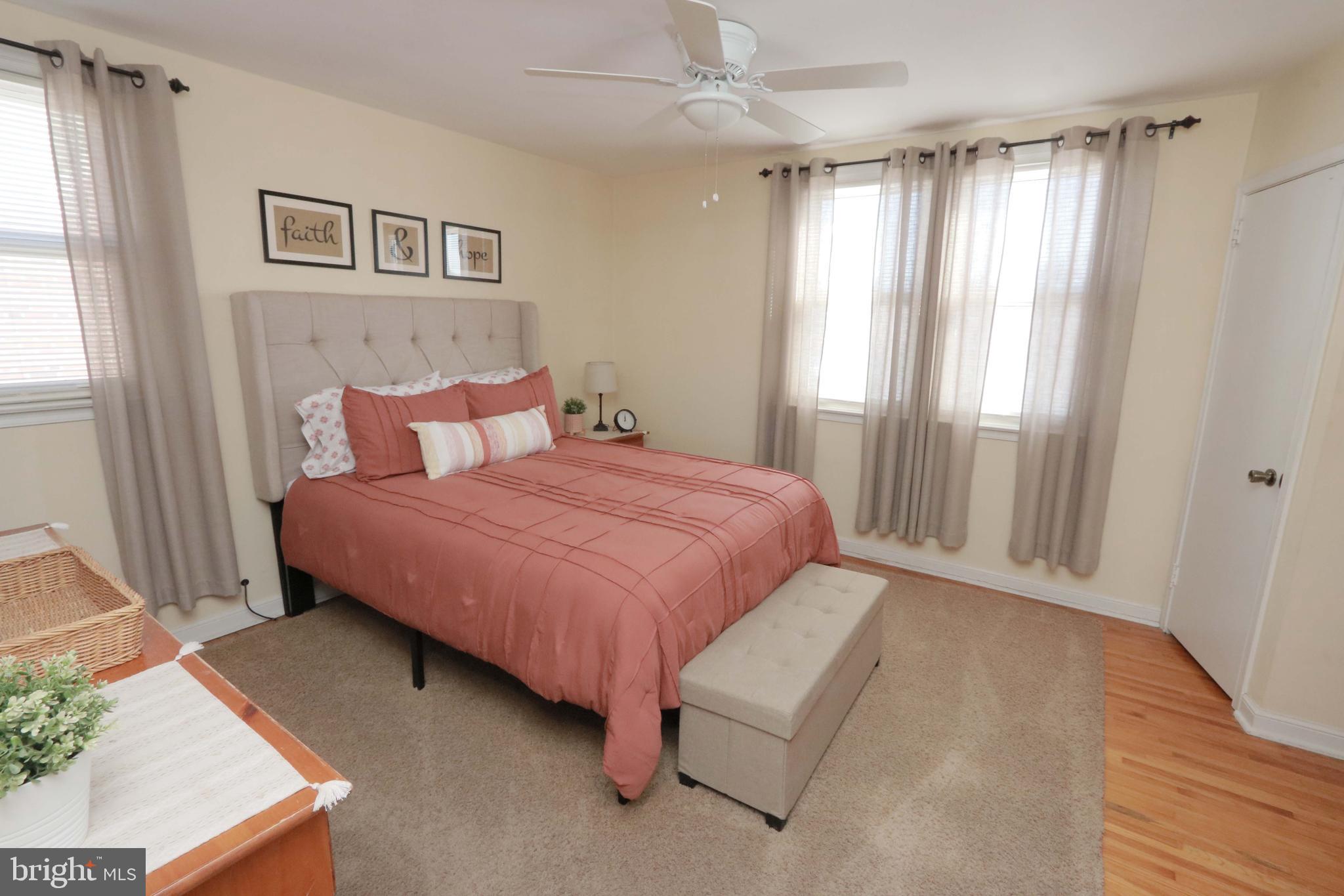 LEXINGTON PARK - Residential