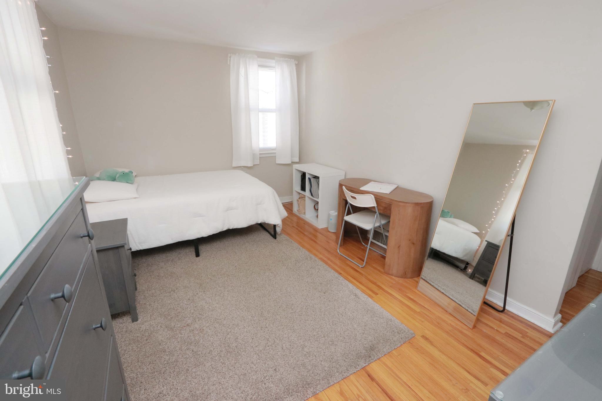 LEXINGTON PARK - Residential