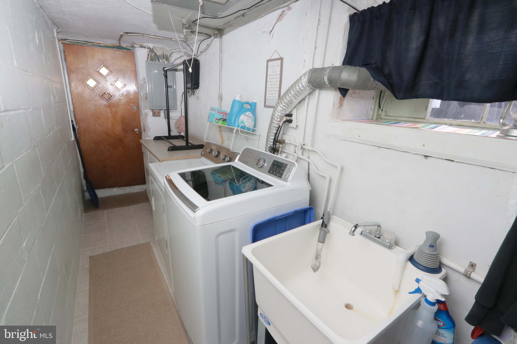 LEXINGTON PARK - Residential