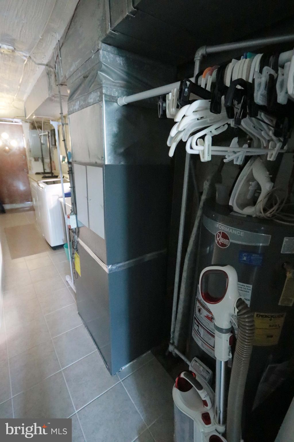 LEXINGTON PARK - Residential