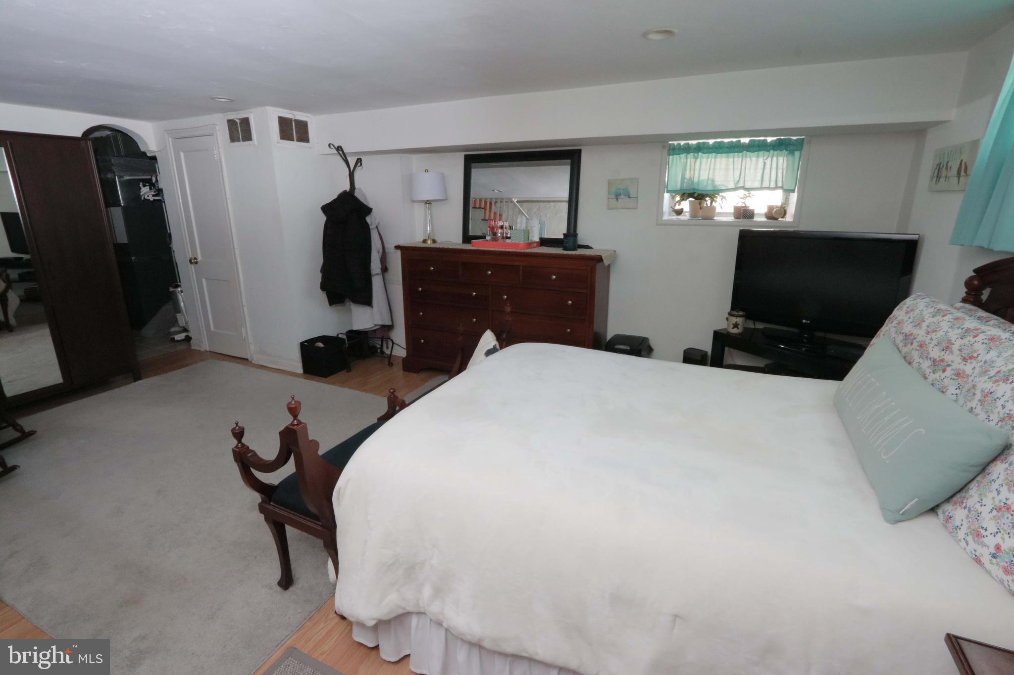 LEXINGTON PARK - Residential