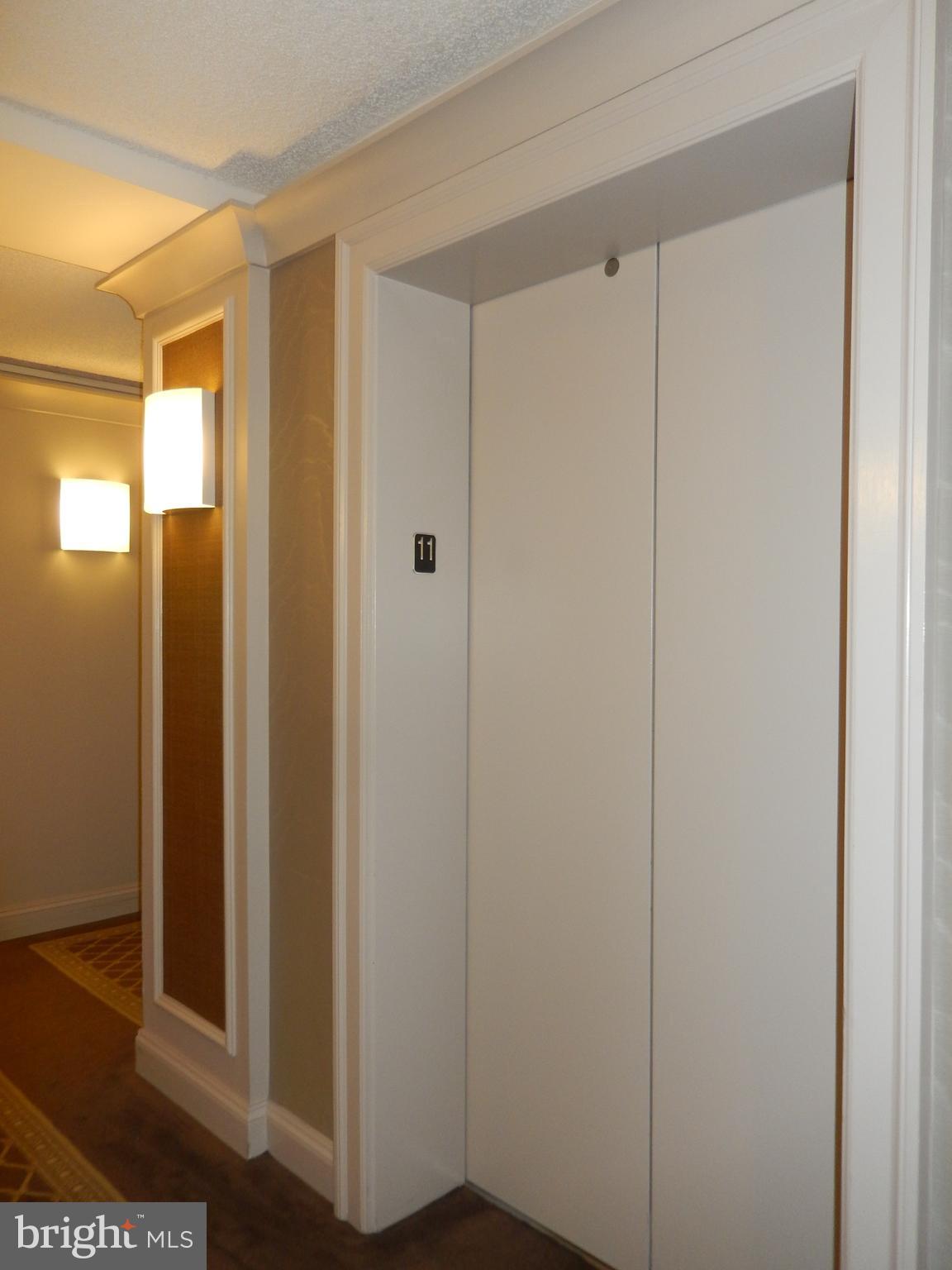 REGENCY AT MCLEAN - Residential Lease