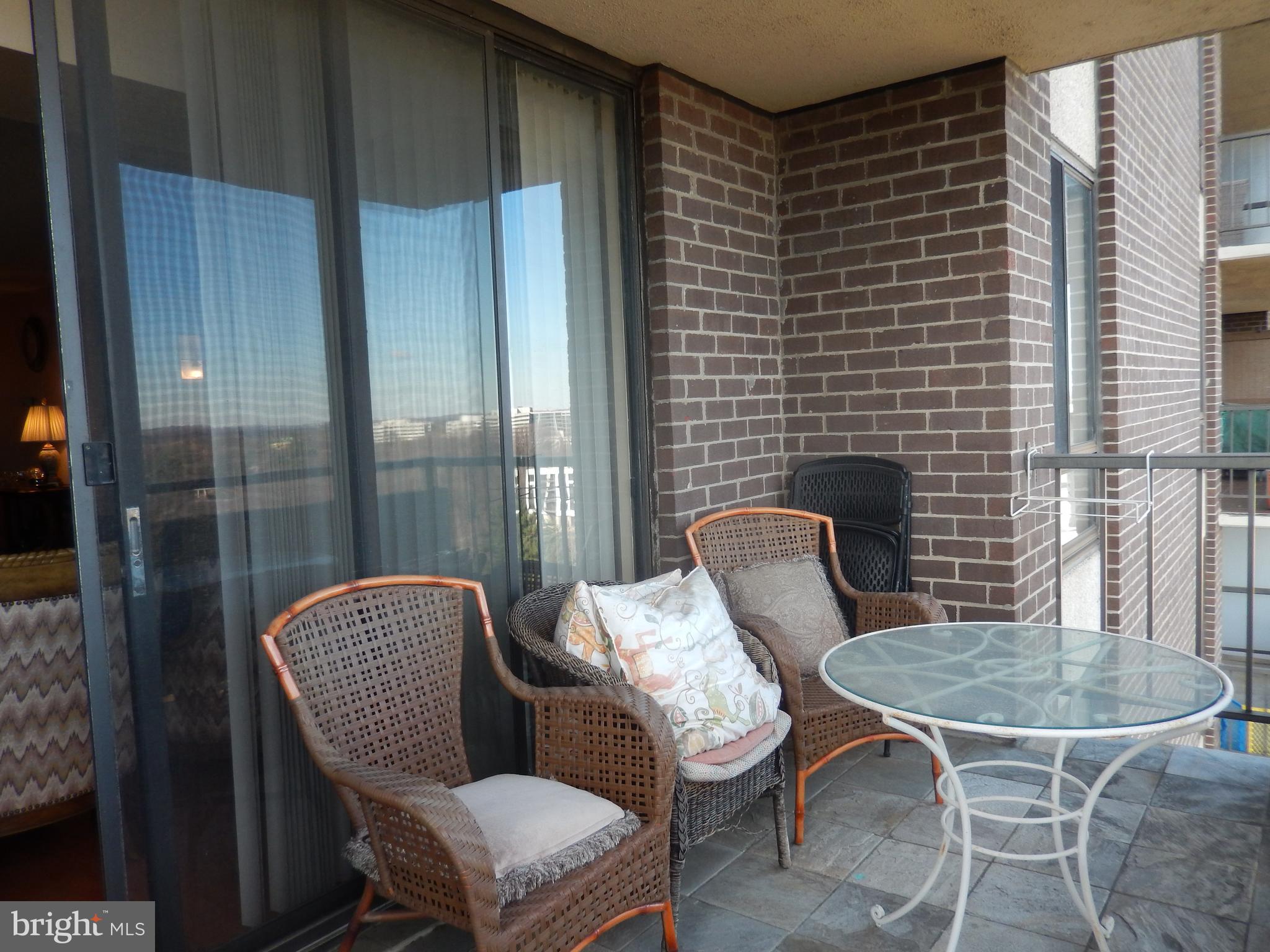 REGENCY AT MCLEAN - Residential Lease